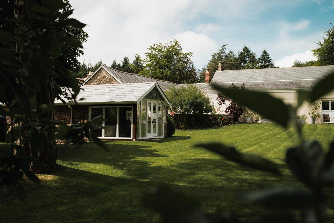 Stoodleigh Court Coach House Bed & Breakfast Tiverton  Eksteriør bilde