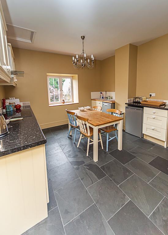 Stoodleigh Court Coach House Bed & Breakfast Tiverton  Eksteriør bilde