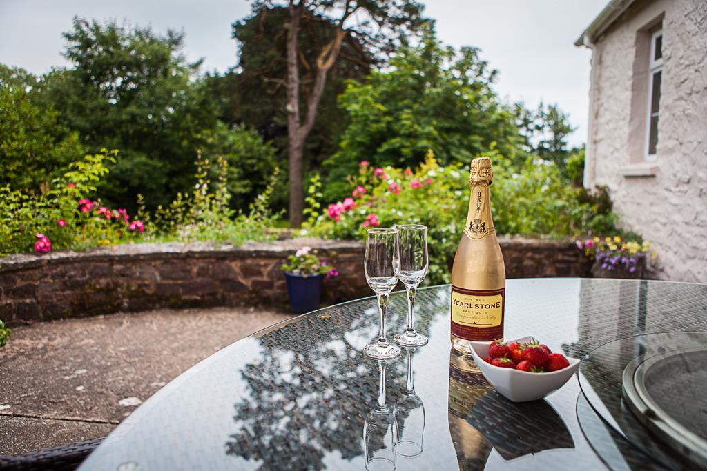 Stoodleigh Court Coach House Bed & Breakfast Tiverton  Eksteriør bilde